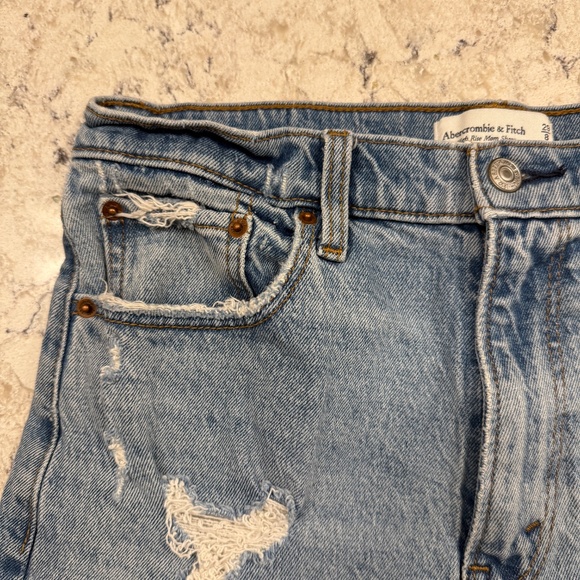 Pre-Owned Women's Abercrombie & fitch High Rise distressed  shorts size 29 -cp - Picture 4 of 7